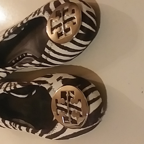 Tory Burch fur flats - Picture 2 of 7